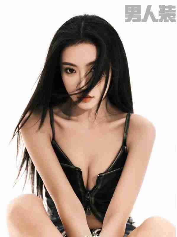 《男人装》(2010-2024)收录全明星绝版写真PDF