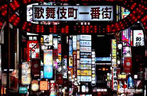 茶狐看世界付费文《一部日本动作片，震碎了我的三观》