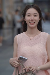 精选街拍作品|爱笑的美女