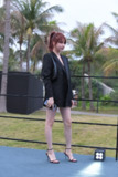 精选街拍作品|精致西装美腿特写高跟小姐姐
